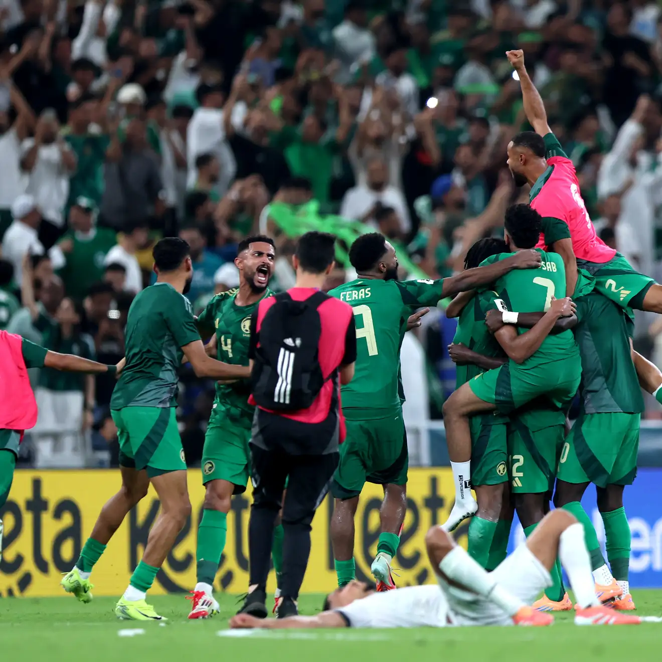 الضحية الرابعة.. المنتخب السعودي يفقد لاعبًا جديدًا قبل مباراة قطر