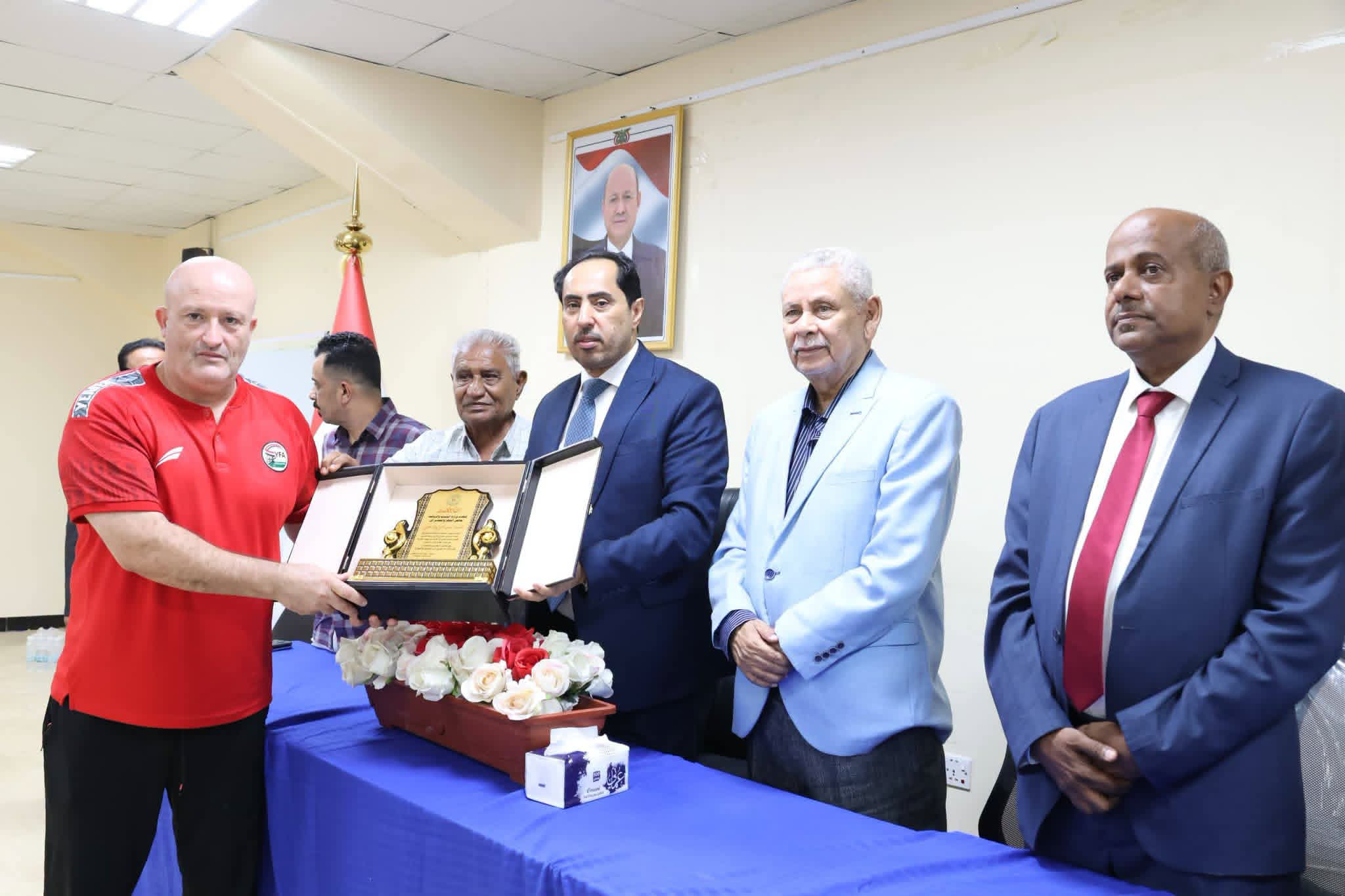 وزارة الشباب والرياضة تكرّم المنتخب الوطني الأول لكرة القدم المتأهل إلى نهائيات كأس آسيا 2027