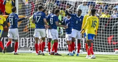 اتحاد الكرة الفرنسى ولاعبو المنتخب فى مواجهة جديدة بسبب صورة "مراهنات"