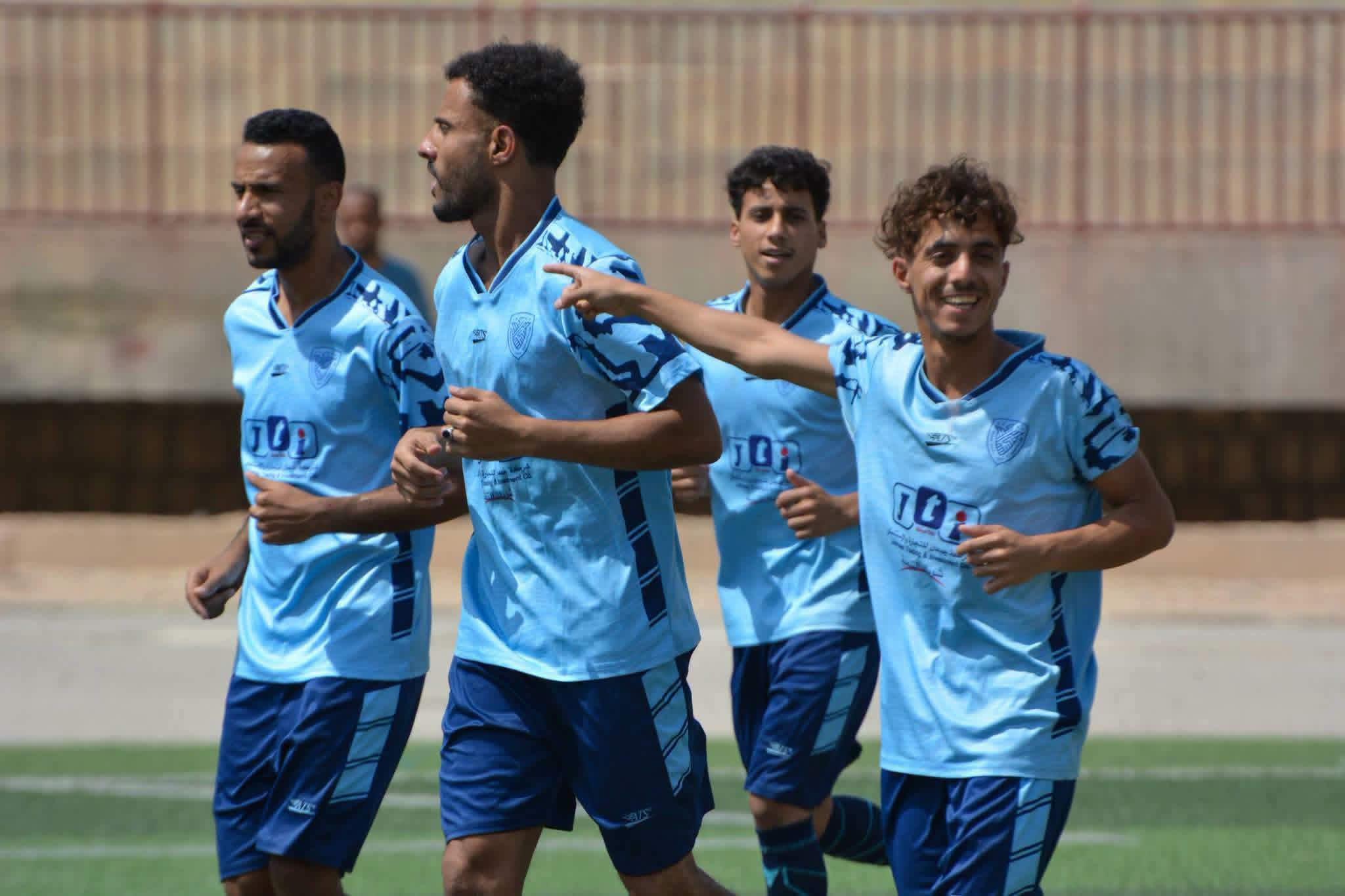 وحدة صنعاء يجري حصة تدريبية متكاملة في سيئون استعداداً لمواجهة اتحاد حضرموت