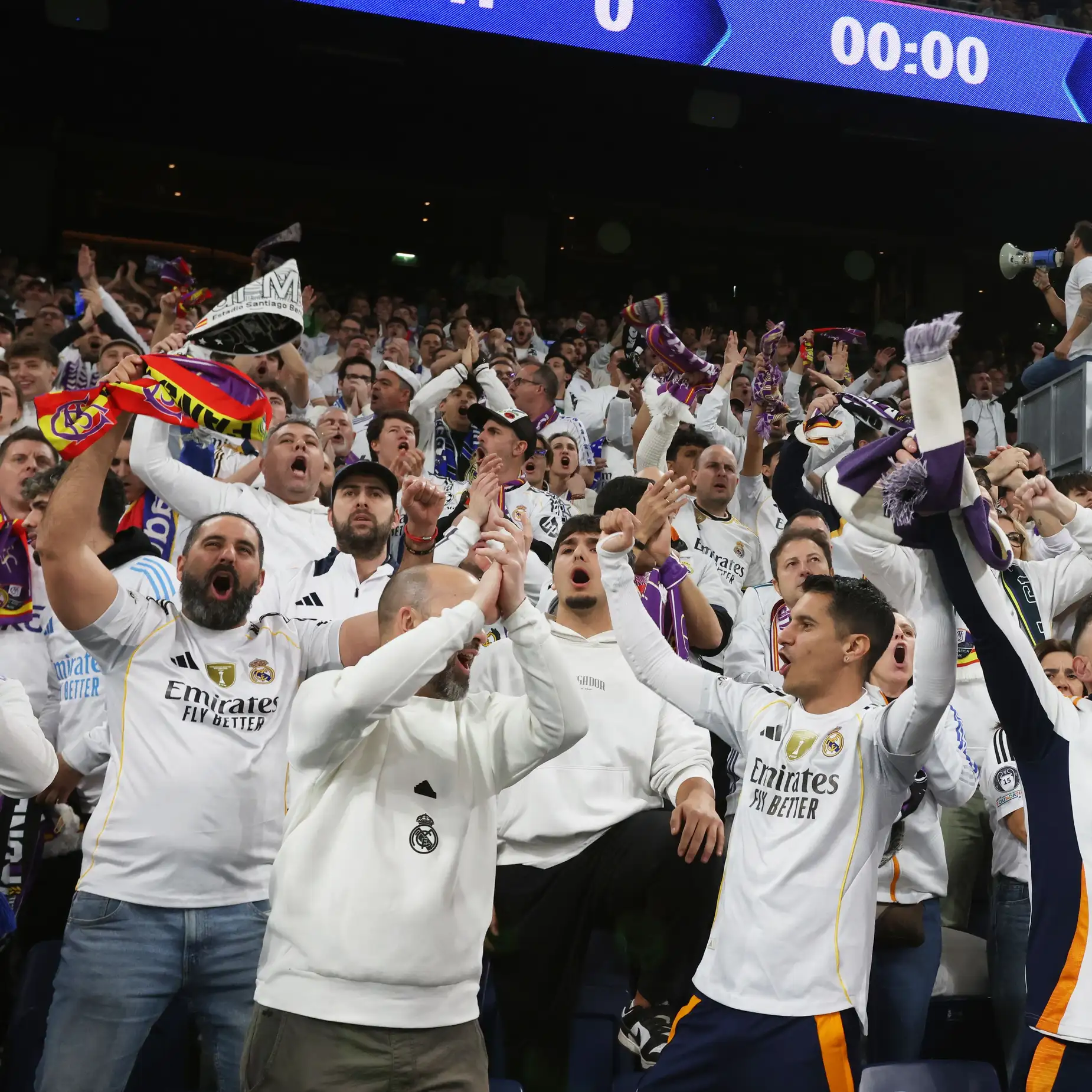 بخطوة جديدة.. أسطورة ريال مدريد يقترب من عالم التدريب