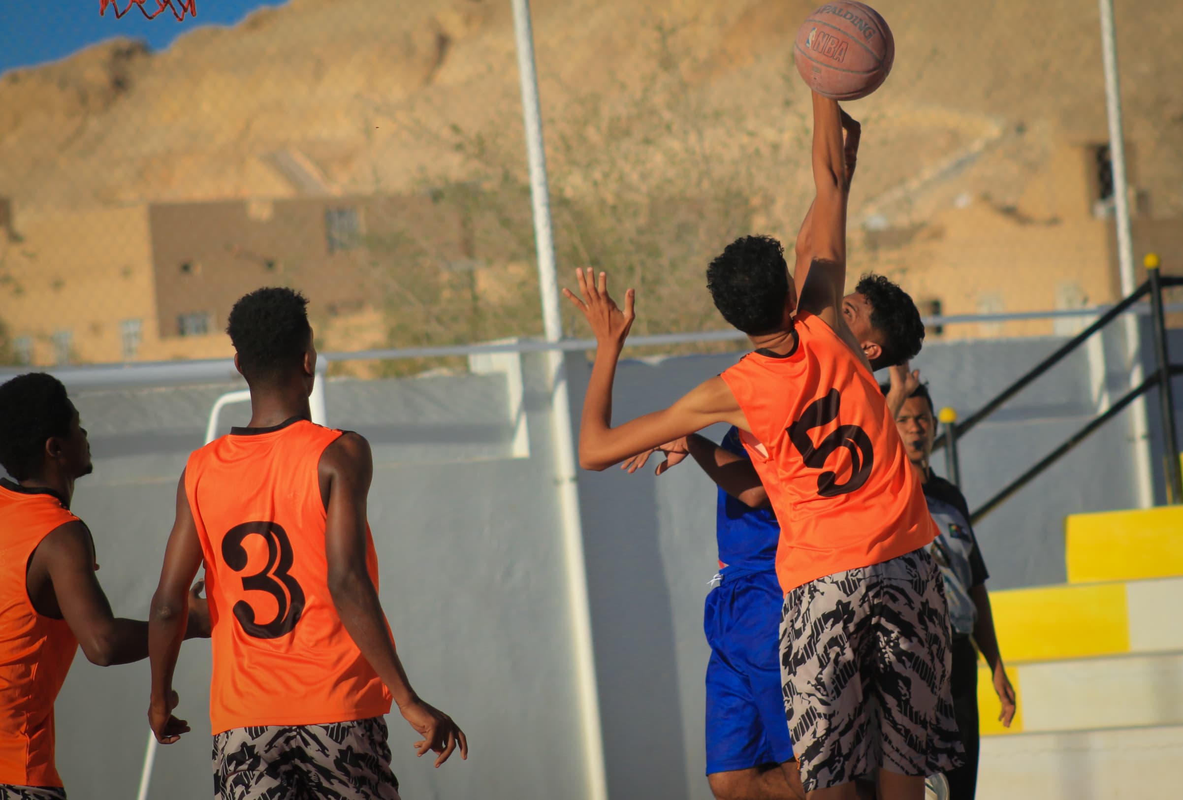 التعاون بالعقاد يتأهل والاتفاق بالحوطة يحقق أول فوزاً لبطولة البرنامج السعودي لكرة السلة