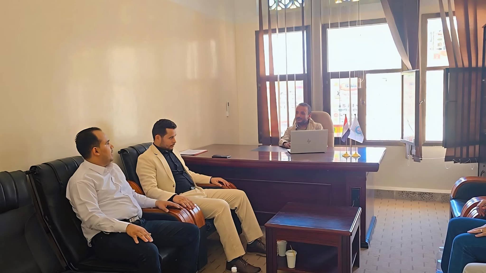 شراكة مرتقبة بين مكتب الشباب بمأرب وجامعة العلوم والتكنولوجيا لتأهيل الشباب