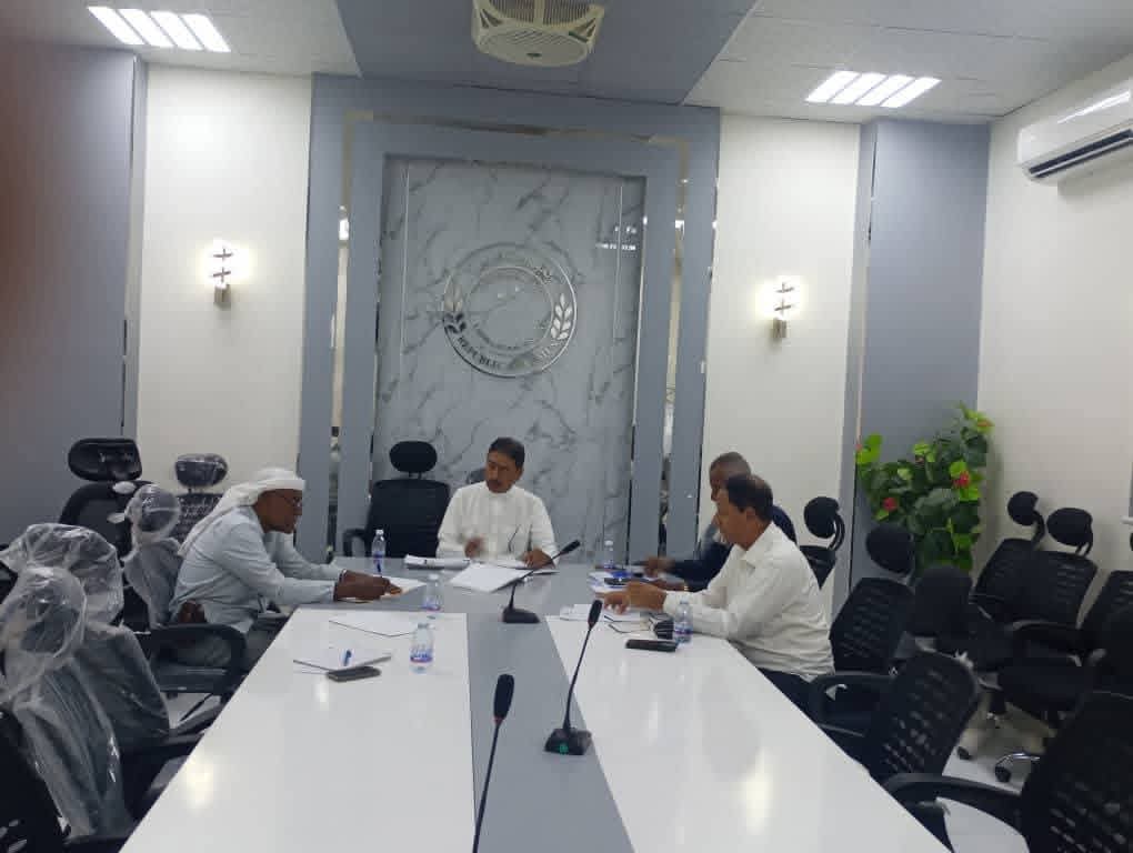 مجلس فرع اتحاد كرة القدم بوادي حضرموت يعقد اجتماعه الدوري ويتخذ عدد من القرارات الهامة .