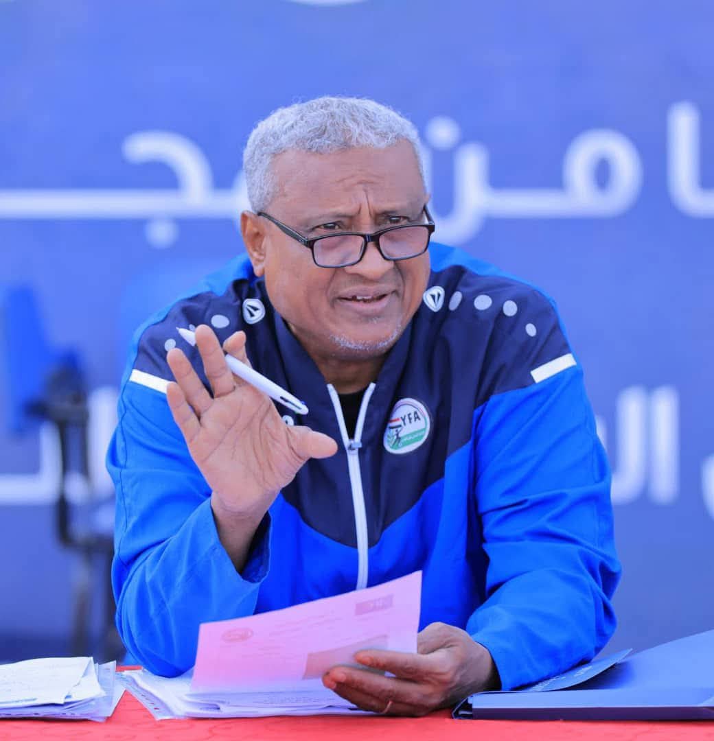 يسيره راجح القدمي حد قوله بعشرة ألف ريال يوميا ....تاجيل دوري الاولى  يا ابو علي تذكر ولايزال الرجل يكذب ويتحرى الكذب  حتى يكتب عند الله كذابا" !!