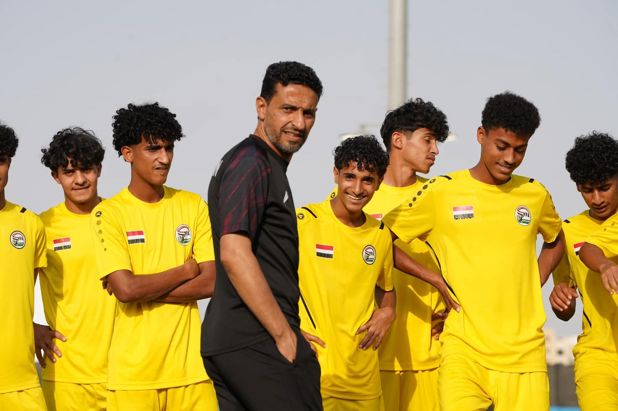 بعد خوض نهائيات اسيا والمغادرة بطعم المرارة ...بعثة منتخب الناشئين لكرة القدم تعود الى بلادنا .