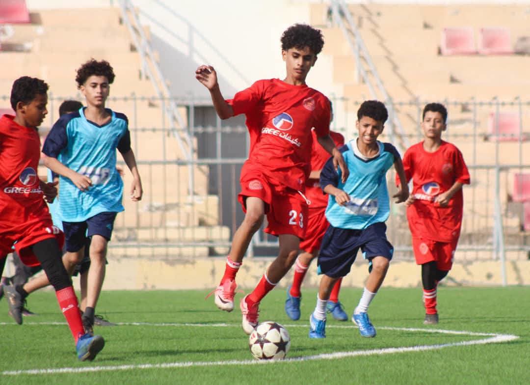 تدشين العمل في مركز التدريب لاكتشاف وتطوير المواهب بعدن