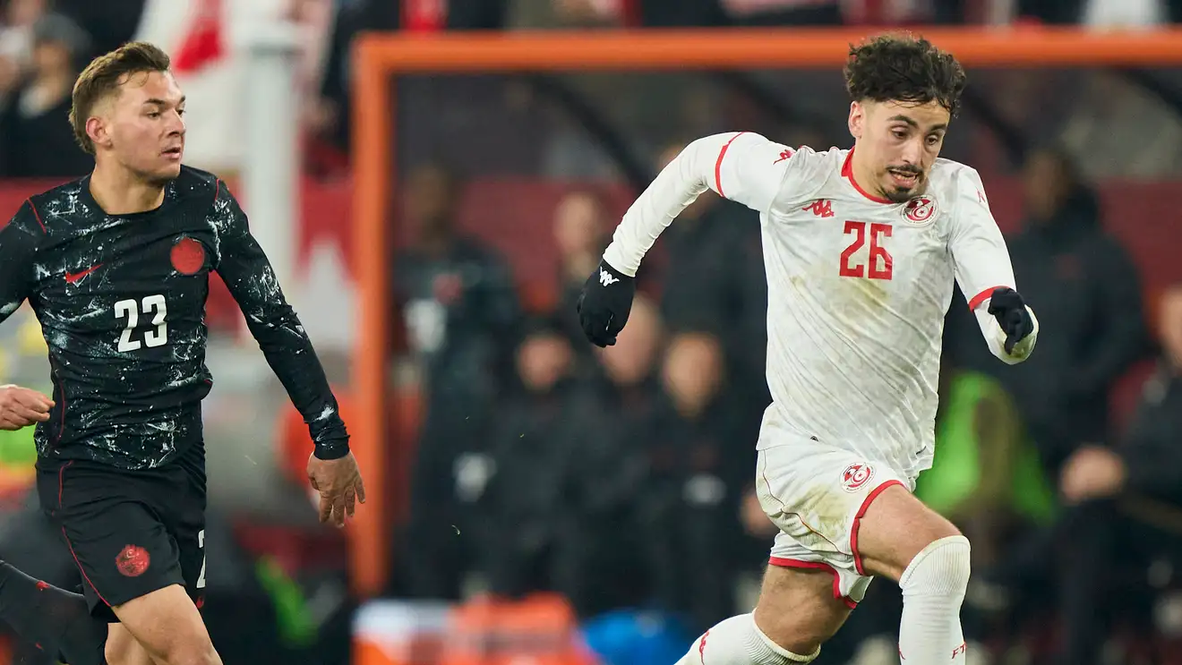 شبهات فساد.. السجن عامين لمدرب تونس السابق