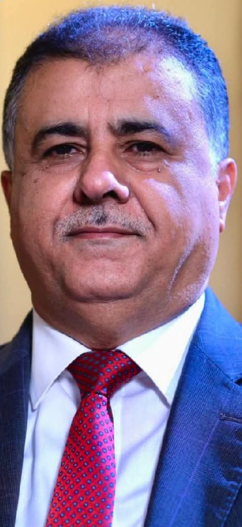 لعبة مكشوفة خلفها الأمين العام لاتحاد الكرة ...الفشل خلفه العيسي واى نجاح والتجميد  للسنباني ومنتخب الشباب نموذجا" ؟!