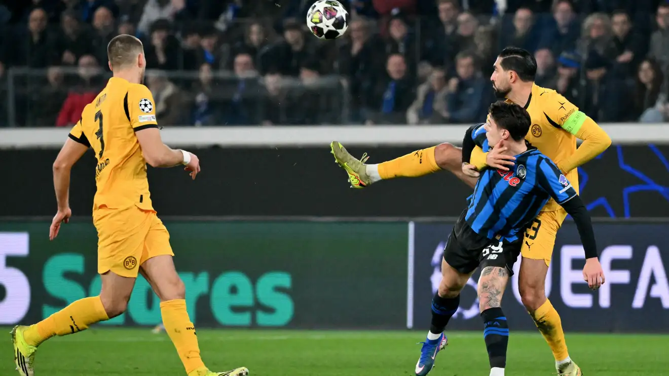 ريمونتادا إيطالية.. طرد وركلة جزاء ضد نجم الجزائر يطيحان بدورتموند خارج الأبطال