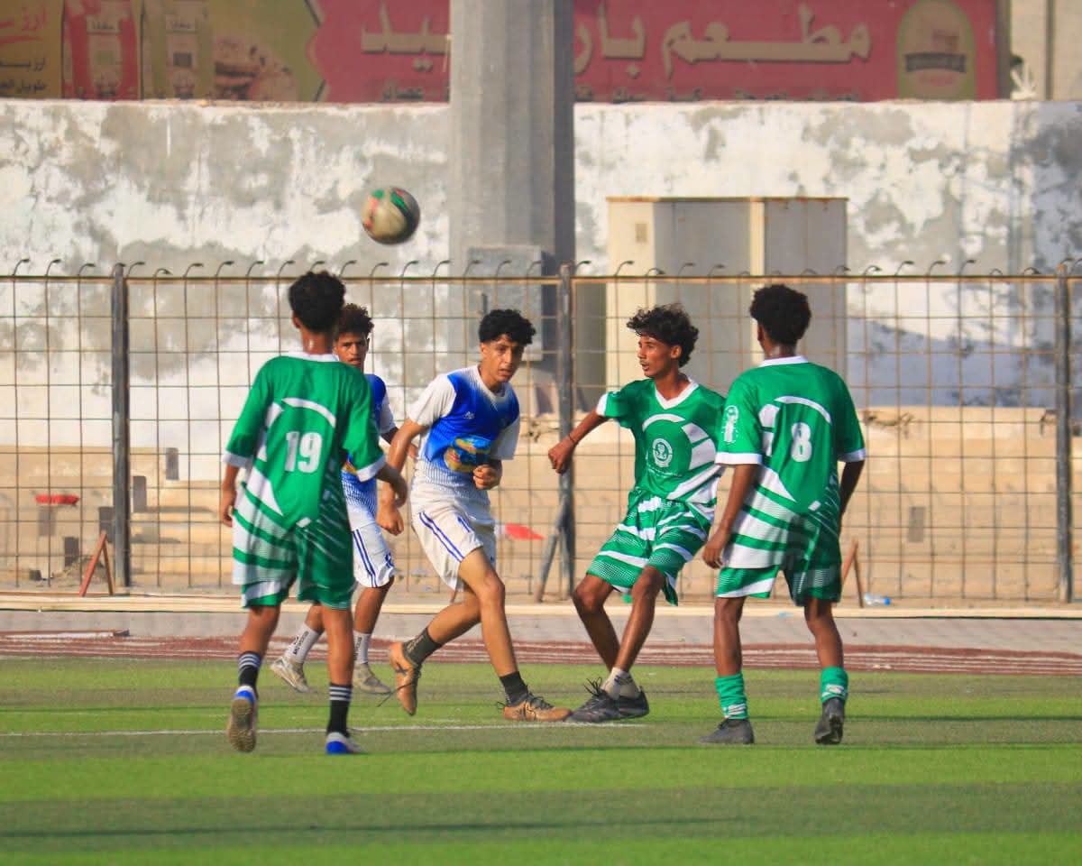 العمودي والسعدي يشهدان المرحلة الأخيرة من برنامج إعداد وانتقاء لاعبي مركز المكلا للتدريب والتطوير