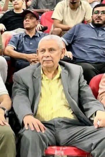 الكبير كبير بمواقفه الانسانية والاخلاقية