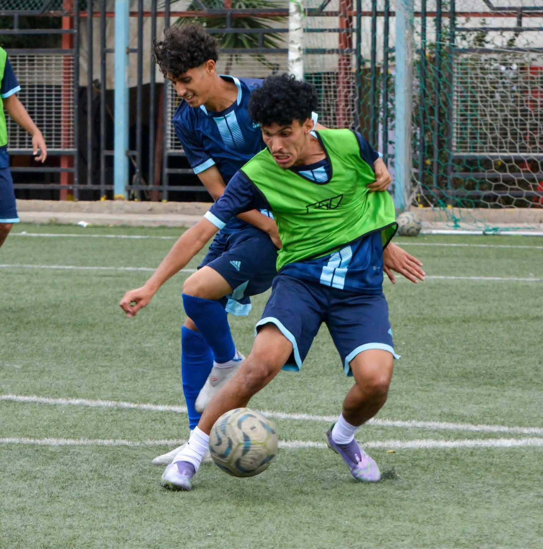 وحدة صنعاء يكثف من تدريباته .