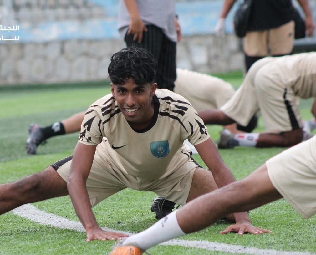"سماوي عدن" في قلب الحالمة.. تدريبات مكثفة في ملعب الشهداء تأهباً لصدام "كأس الجمهورية" أمام الصقر