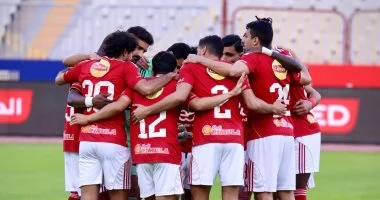 رغم تصدر الزمالك.. الذكاء الاصطناعي يختار الأهلي بطلاً للدوري المصري