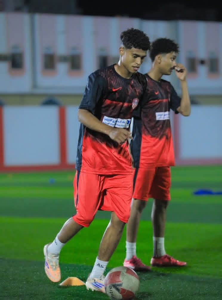 بعد حصد أول ثلاث نقاط "شعب حضرموت " يواصل الاستعدادات لمنافسات الدوري