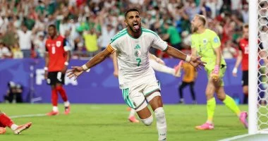 التعادل الإيجابي يحسم مباراة الجزائر والنمسا ويتأهلان لدور الـ32 بكأس العالم