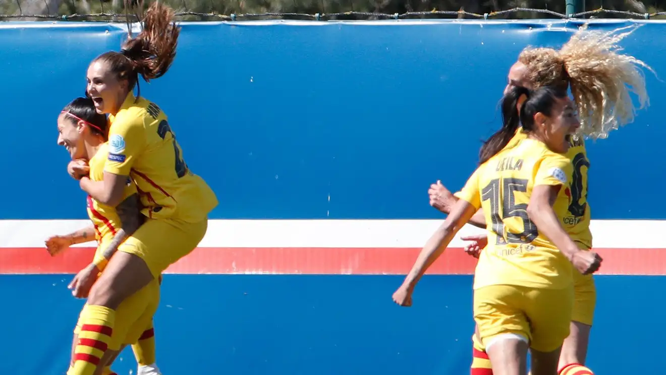 مجزرة قياسية.. برشلونة يسحق ريال مدريد ب12 هدفا في تشامبيونز السيدات