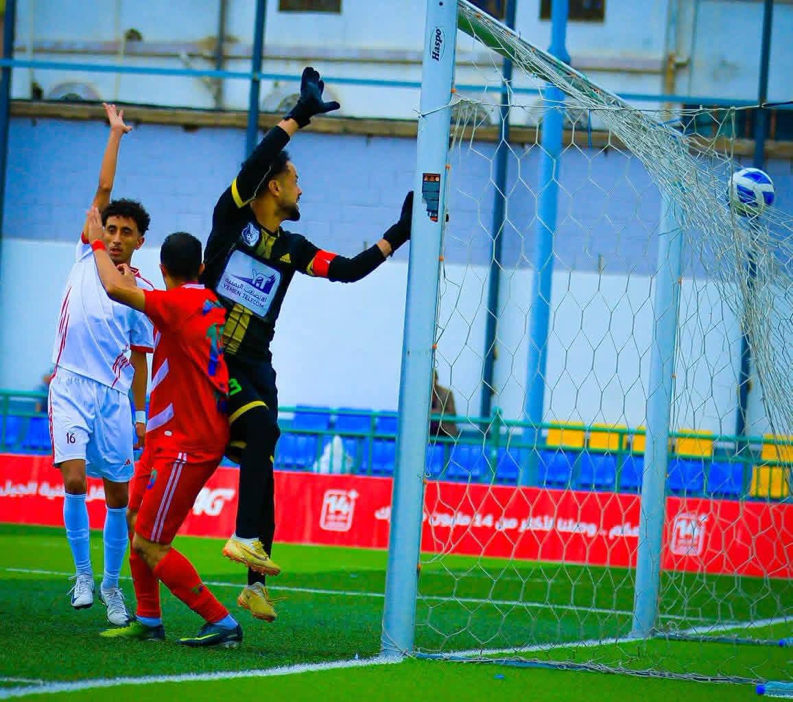 أهلي صنعاء يسقط إتحاد إب برباعية في الدوري العام