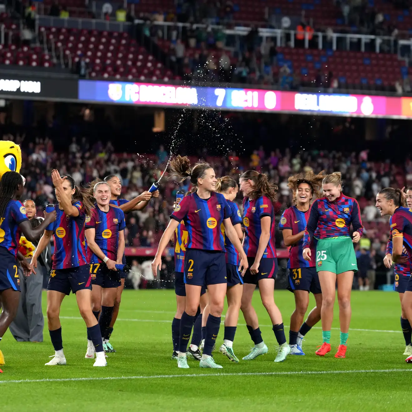 25-1.. هل بقي من كلاسيكو السيدات سوى الاسم ولافتة الملعب