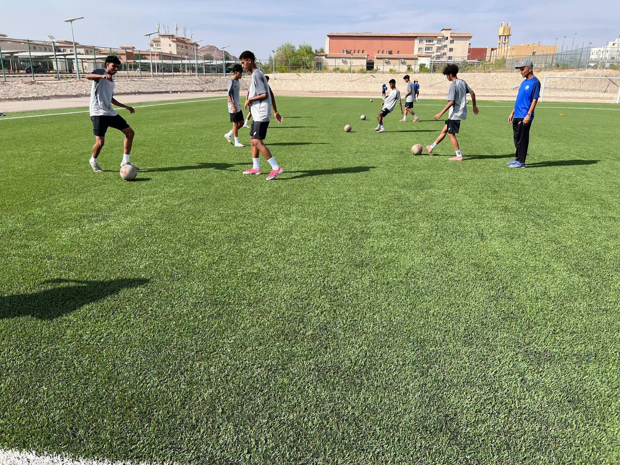 منتخب الناشئين يخوض حصة تدريبية قبل مواجهة لبنان غدا" الاربعاء .