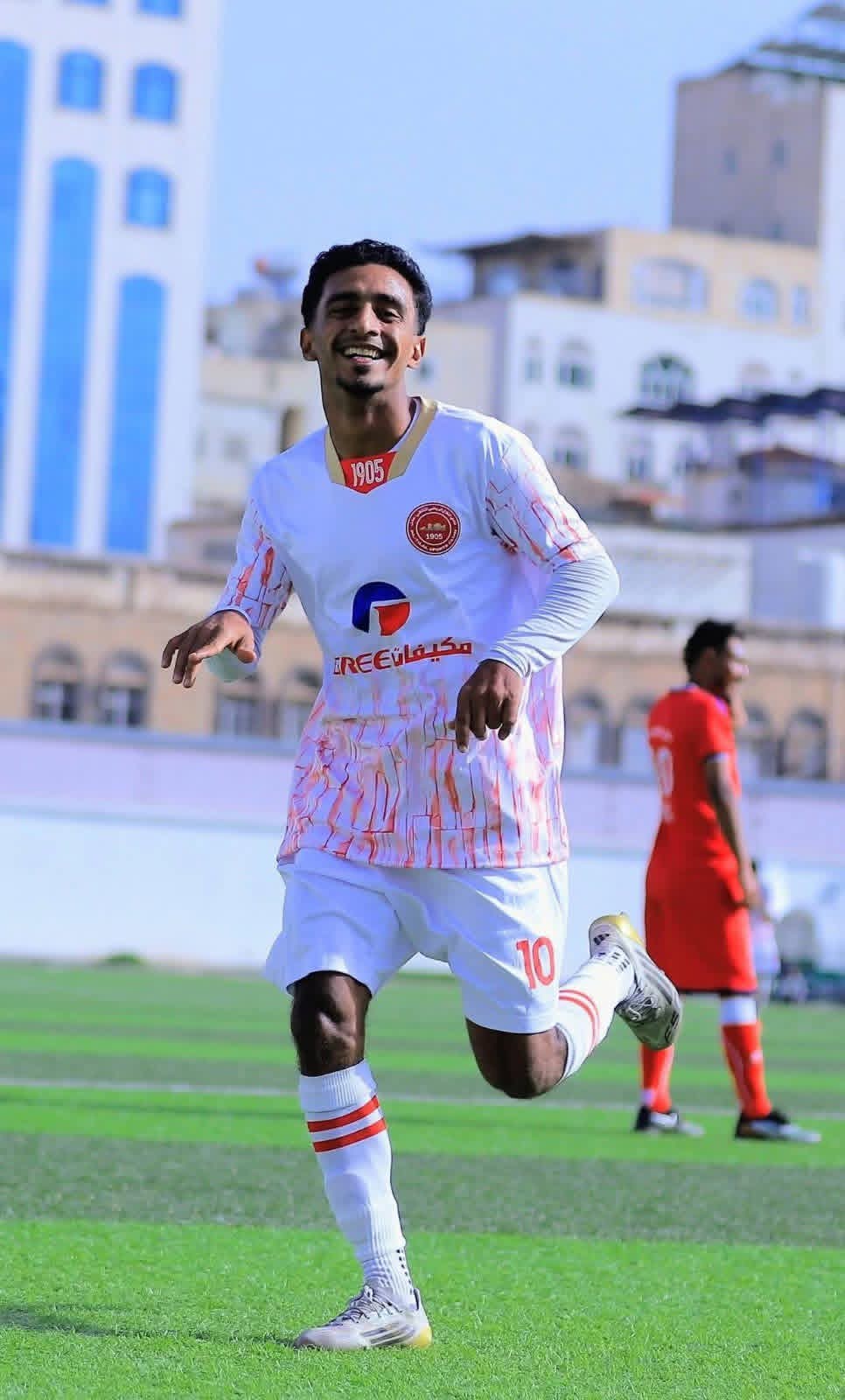 بيان توضيحي صادر عن الهيئة الإدارية لنادي التلال الرياضي بشأن انتقال اللاعب عادل عباس إلى نادي الشباب السعودي