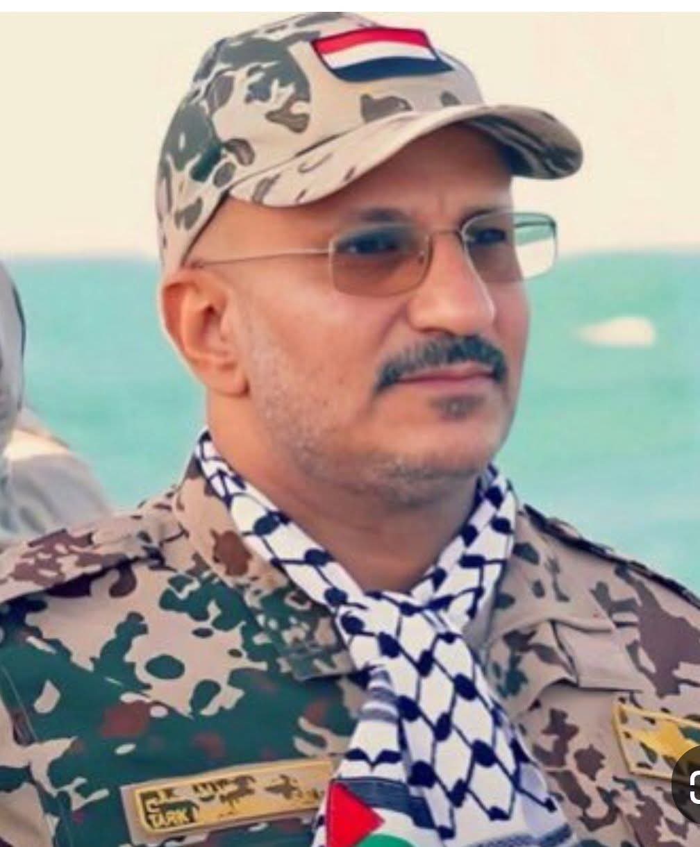 اقالة طارق عفاش ؟!