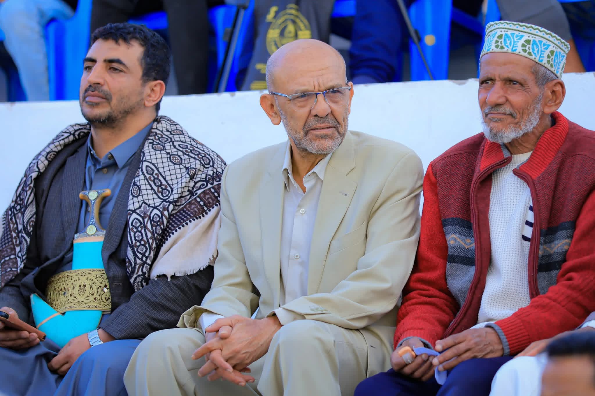 النجم والبطل… وجهان لمنظومة واحدة ؟!