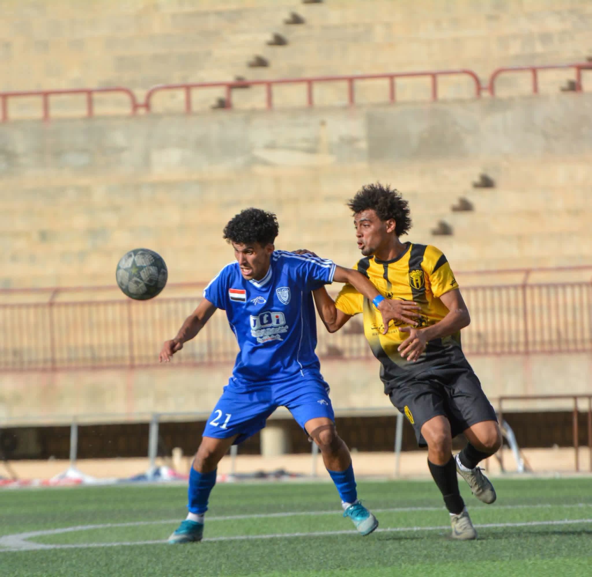 وحدة صنعاء  يعتلي الصدارة برباعية في شباك اتحاد حضرموت