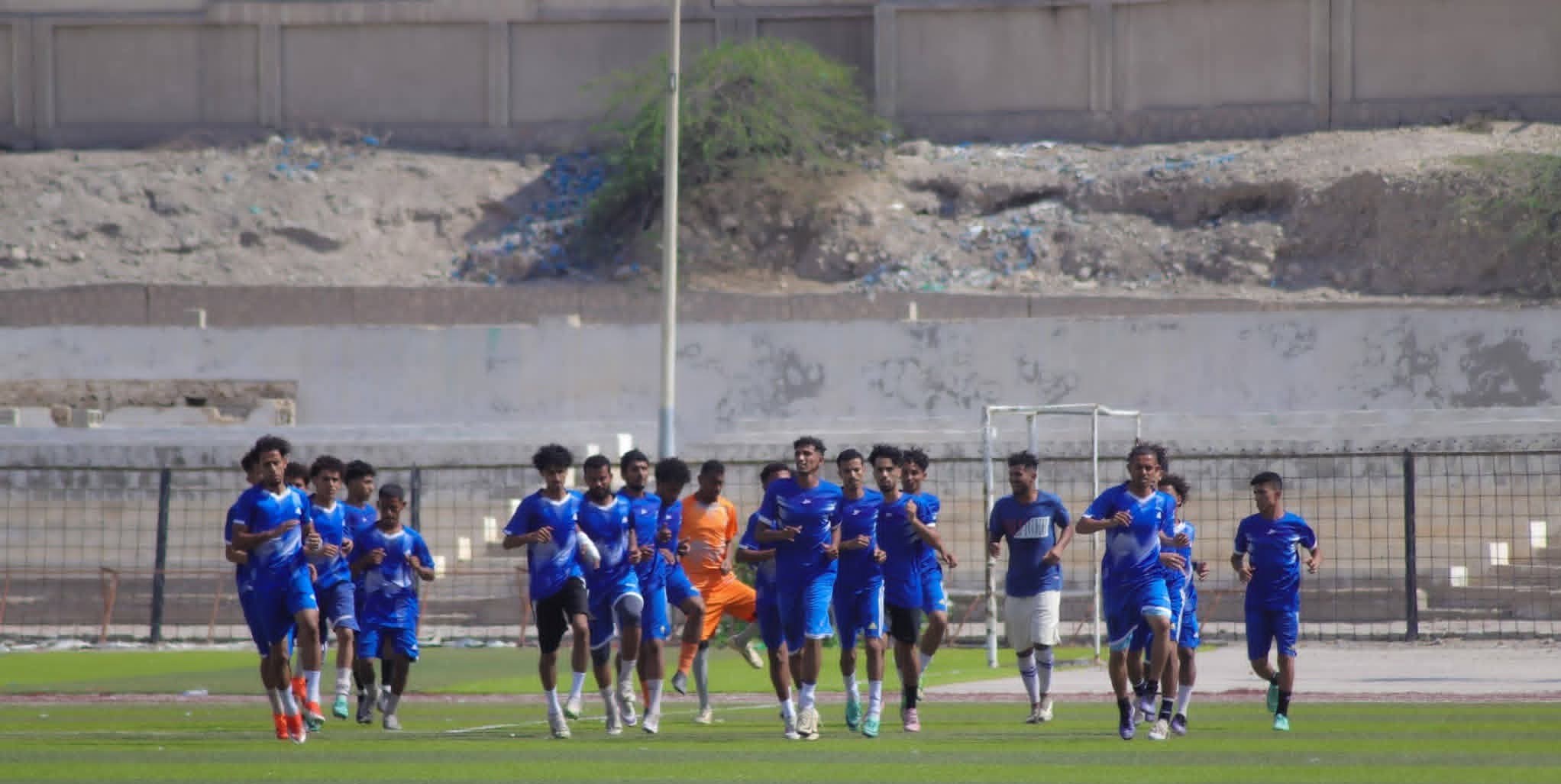 يلتقي وحدة المكلا غدا" الجمعة ...عرفان يواصل استعدادته لكأس الجمهورية لكرة القدم .