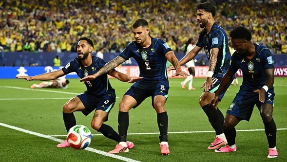 البرازيل تفوز على هايتي بثلاثية وتضع قدما في دور الـ32 بكأس العالم