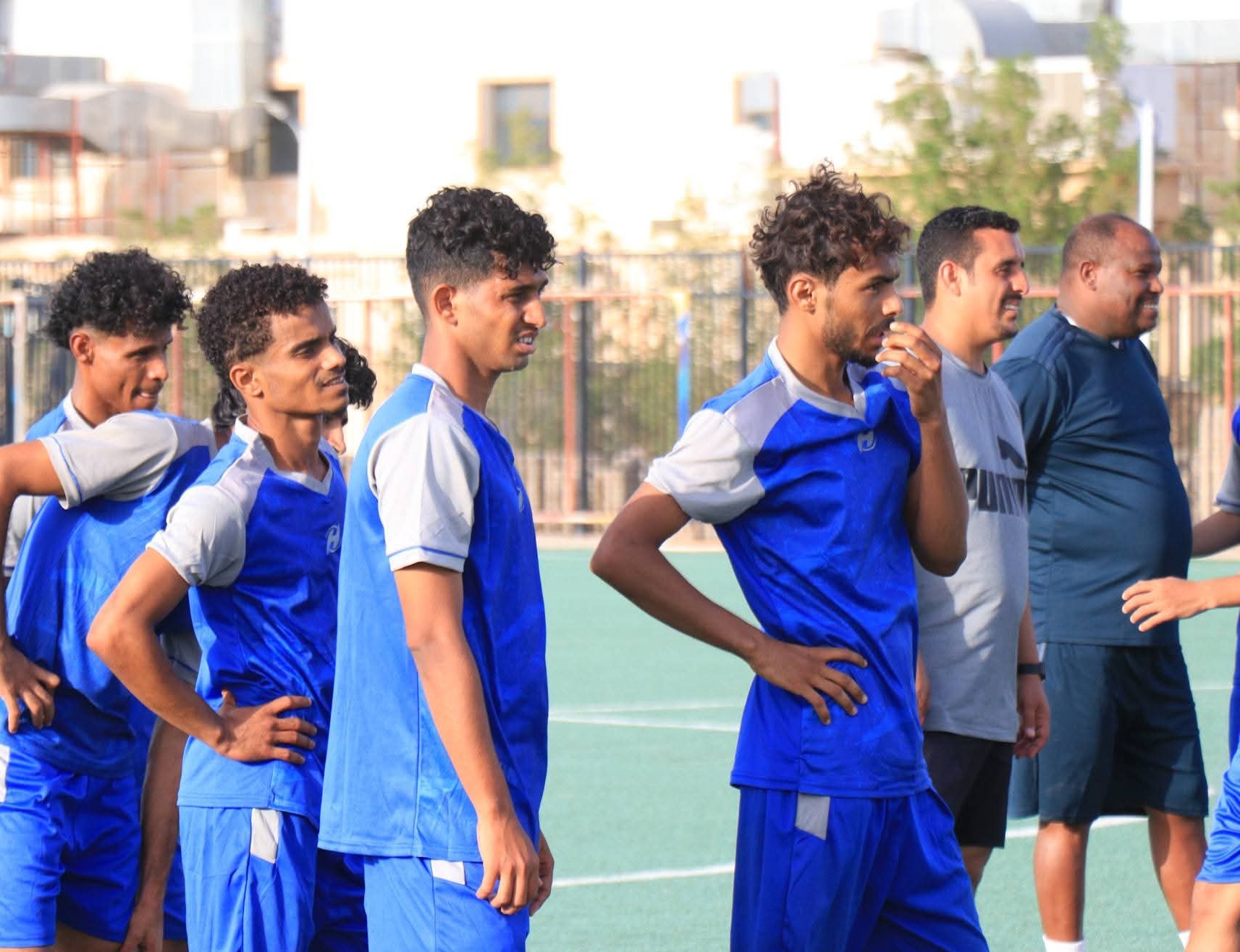 السد مأرب يواصل استعدادته لكأس الجمهورية ودوري الدرجة الاولى لكرة القدم .