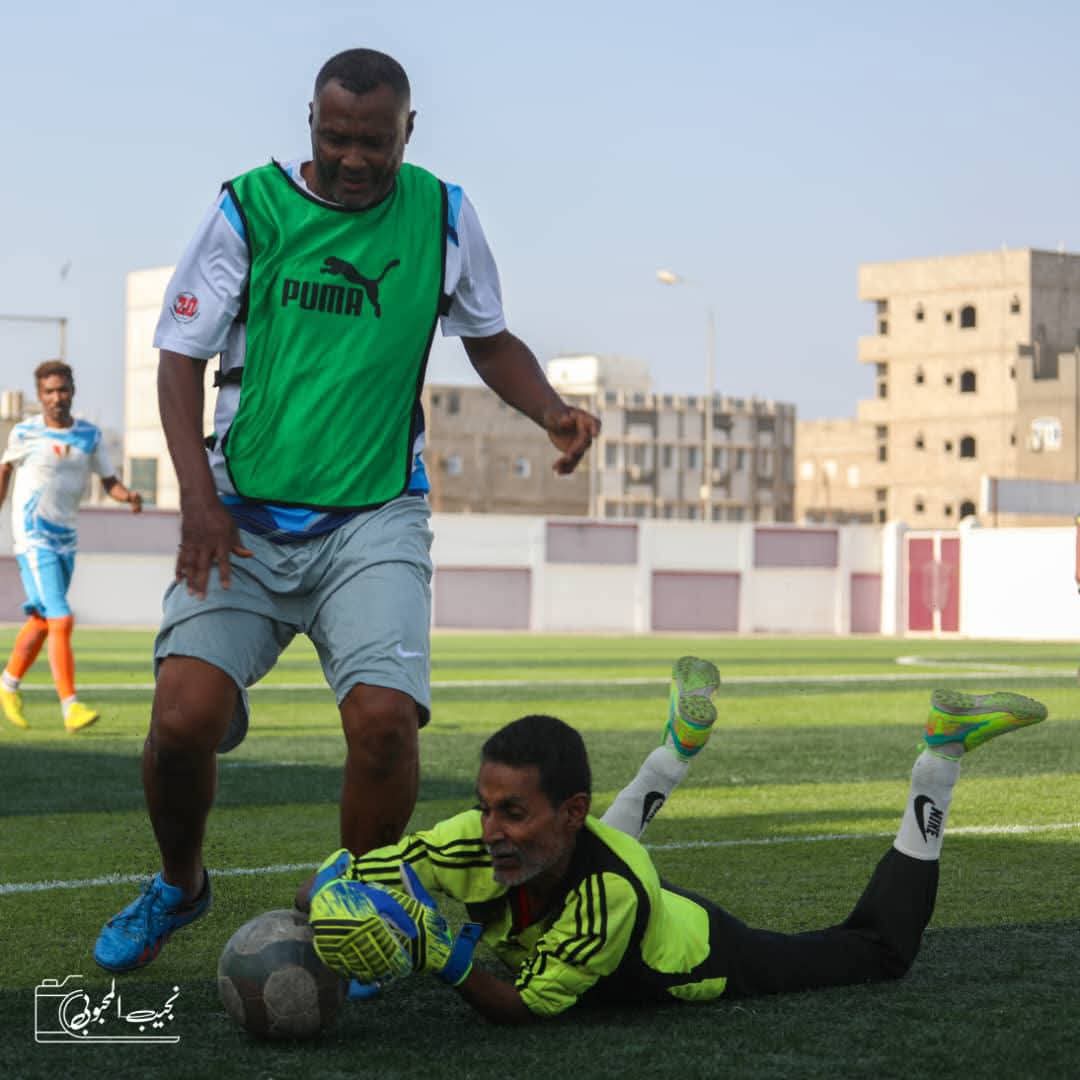الشباب والرياضة يرافق مصافي عدن إلى نهائي كأس عدن الخماسية للشركات والمؤسسات
