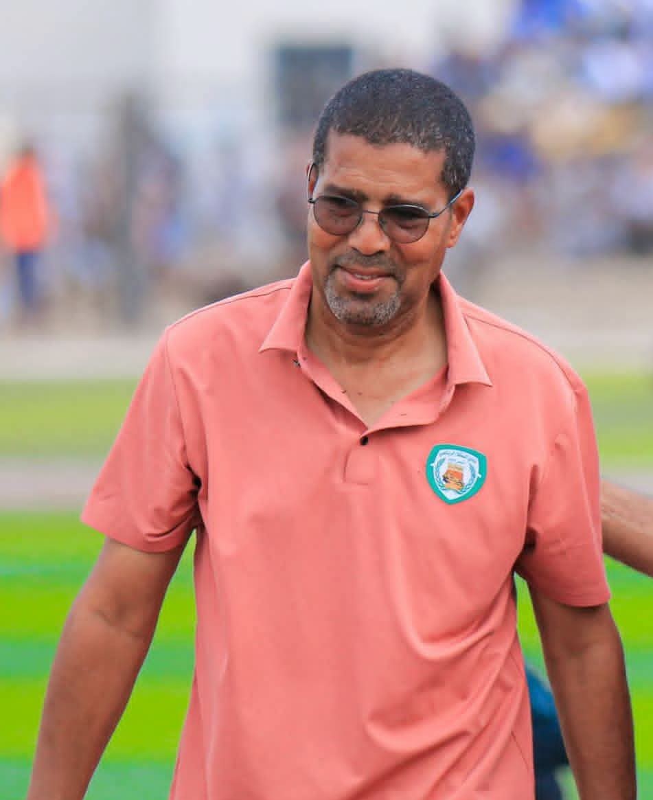 وقفة.. بن عاشور... ناخبًا وطنيًا