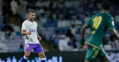 رامى ربيعة يقود العين للفوز على خورفكان بثنائية فى الدورى الإماراتى
