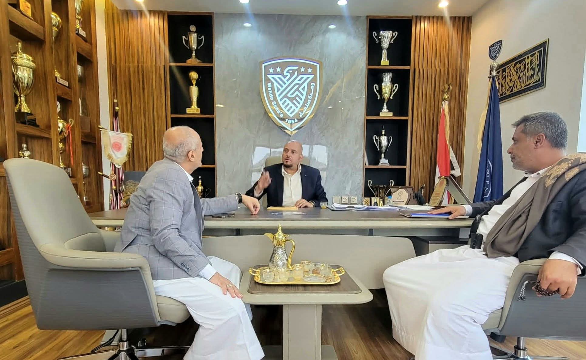 رئيس وحدة صنعاء يلتقي رئيس نادي النصر بحجة ويؤكد: "أبواب الوحدة مفتوحة لكافة أندية اليمن"