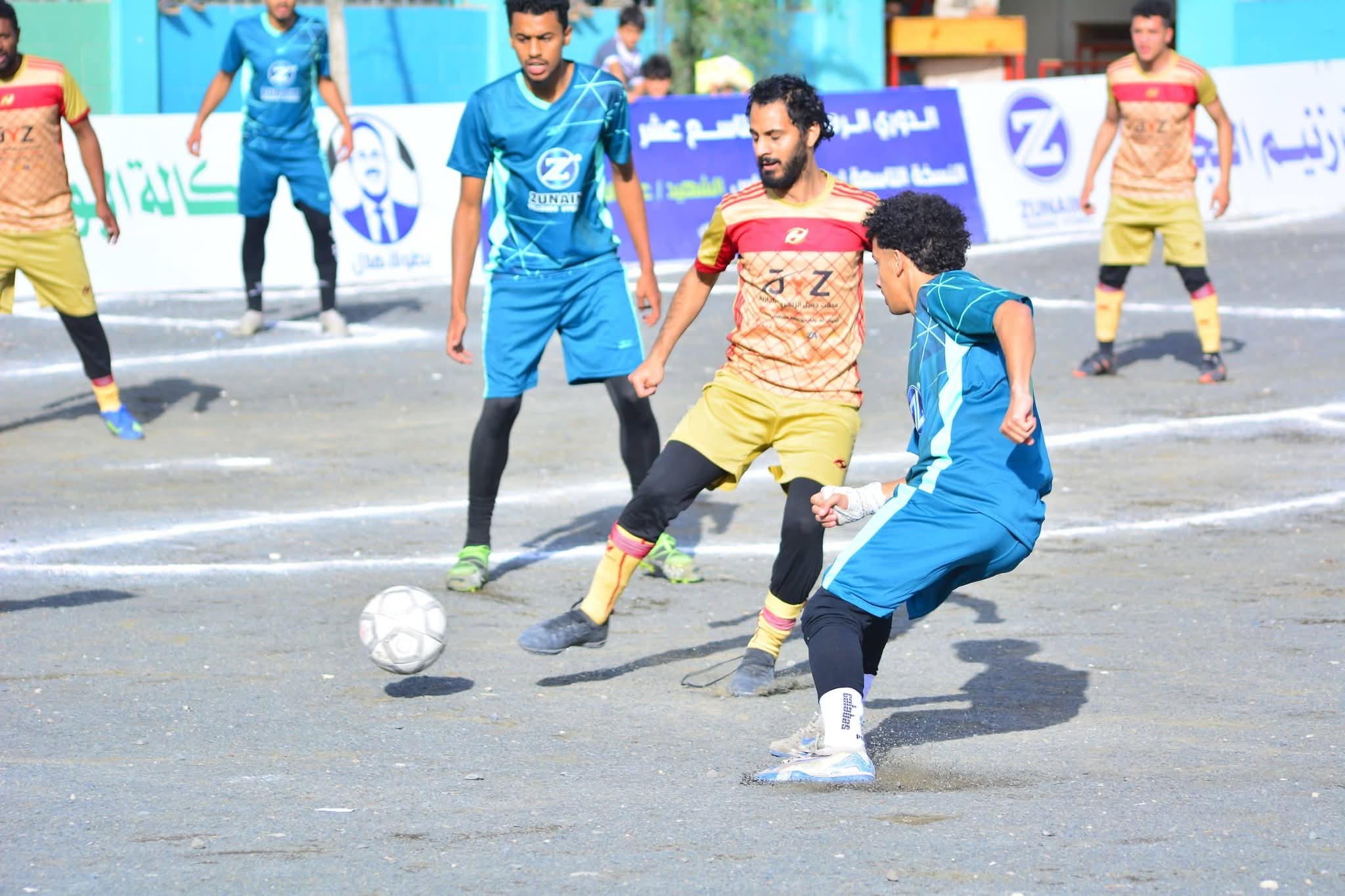 بـ"ثمانيةٍ بيضاء".. محلاتُ زنيم يكتسحُ الفتيان ويضرب موعدًا مع البون في المربع الذهبي لـ"هلال 9