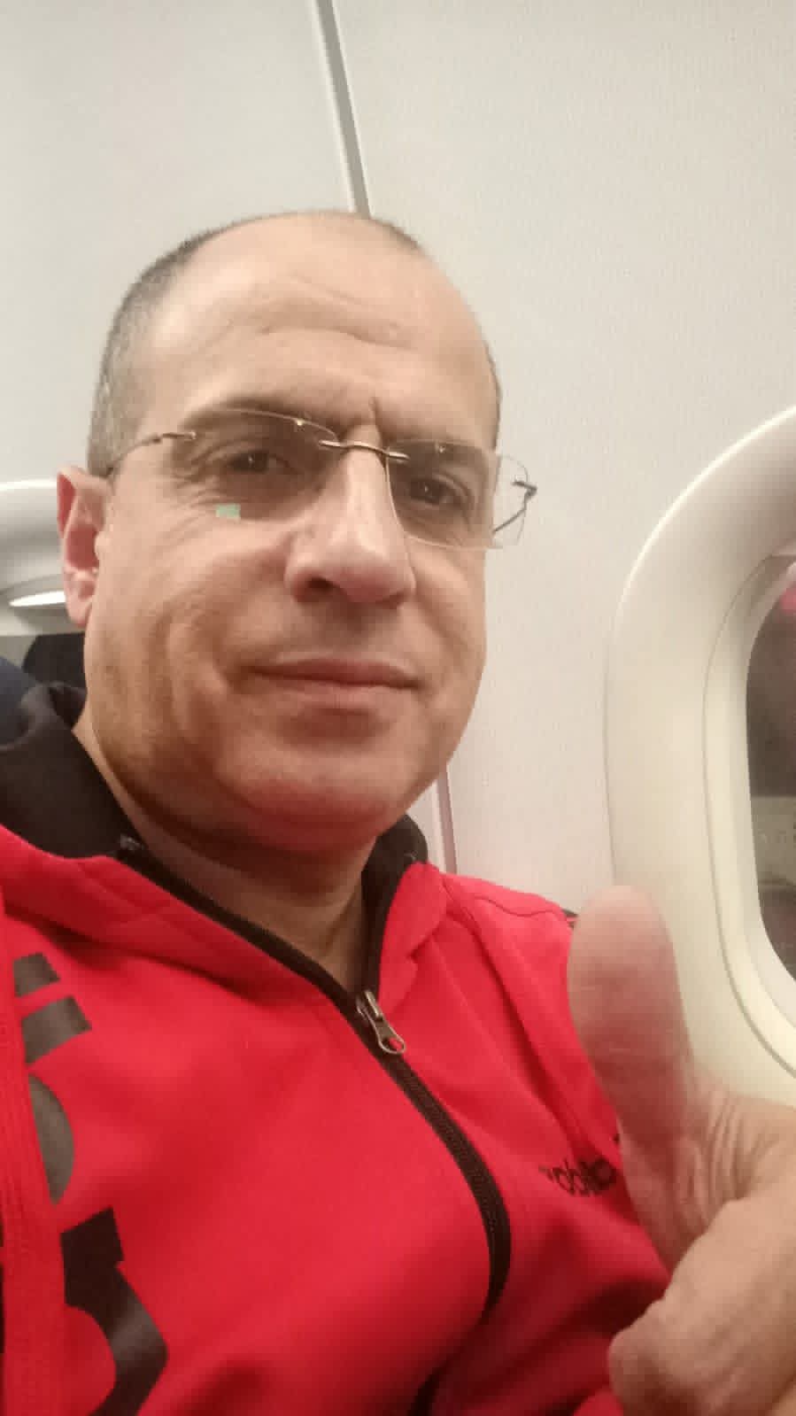 اكرامي متبولي يصل عدن  قبل التوجه لصنعاء لقيادة امبراطور العاصمة