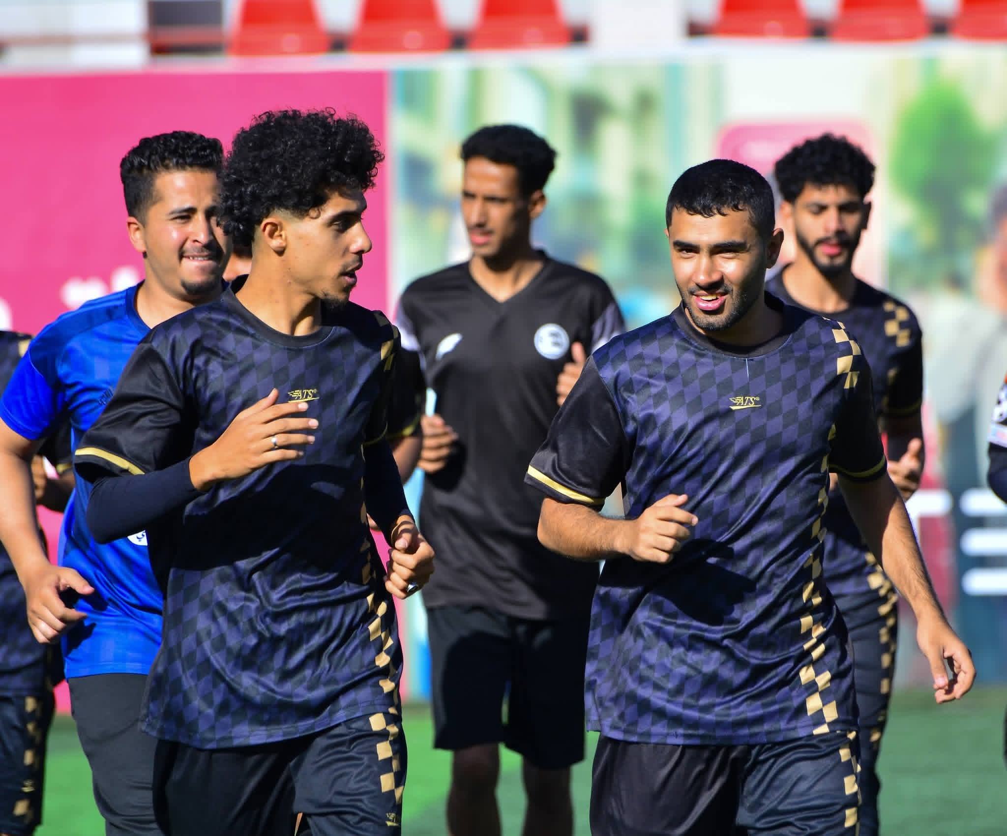 شعب صنعاء يتجهز لموقعة سيحوت في كأس الجمهورية لكرة القدم .