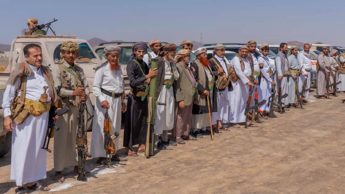 قاهي الا هي...ترى متى سنفيق من غيبوبتنا التاريخية ونلم شملنا الوطني !!