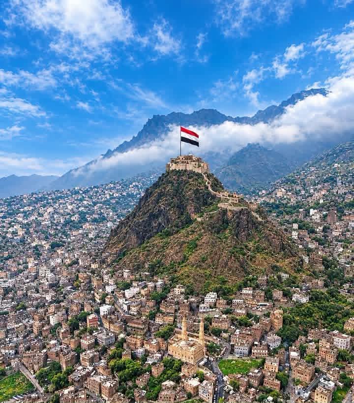 تعز العزة والكرامة .