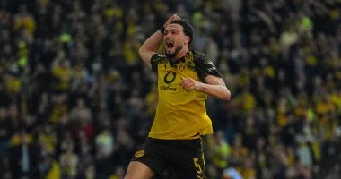 أسود الفيستيفاليا يضرب برباعية ورقم تاريخي لبن سبعيني