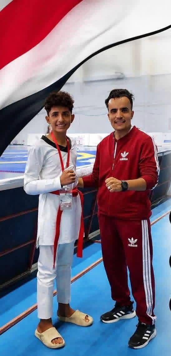 لاعب منتخب مأرب يحرز فضية بطولة خريف ظفار الدولية للتايكواندو
