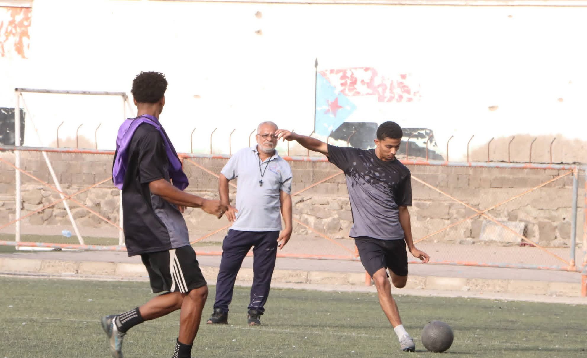 شمسان يتوجه إلى المكلا