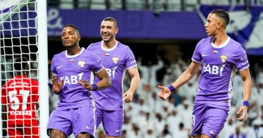 رامي ربيعة يقود العين لفوز مثير على شباب الأهلي في الدوري الإماراتي..