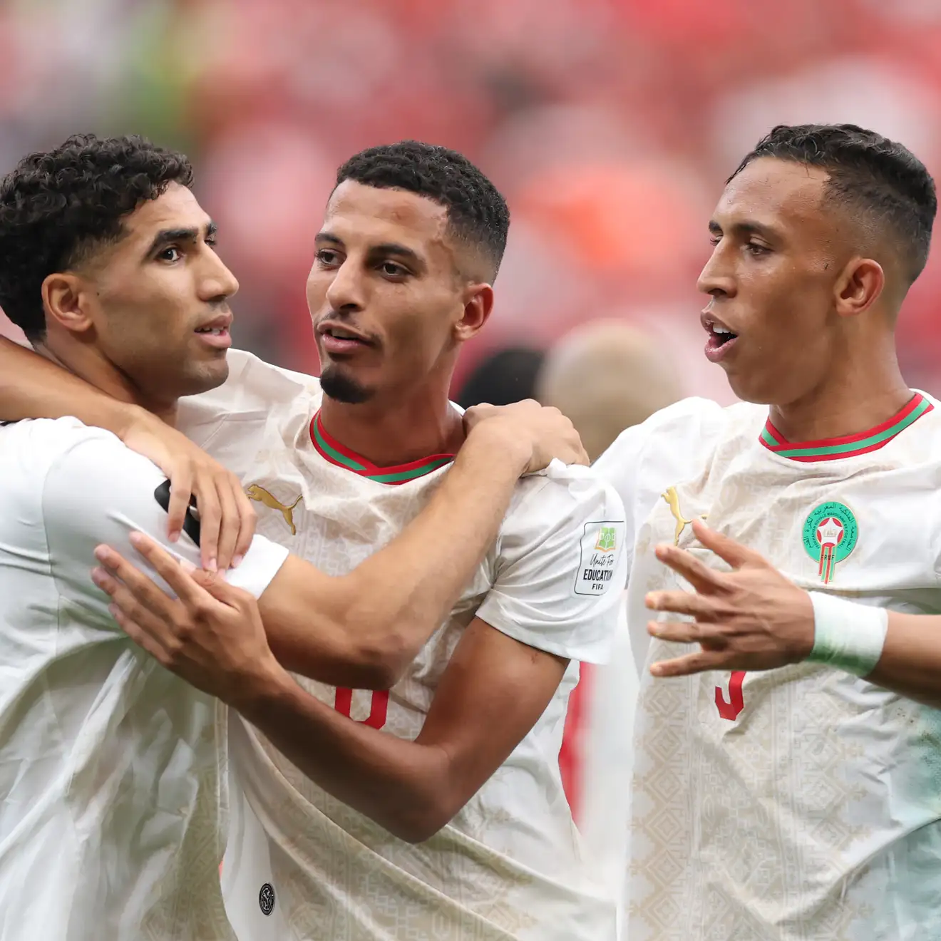 الأحزان تتوالى على نجم المغرب
