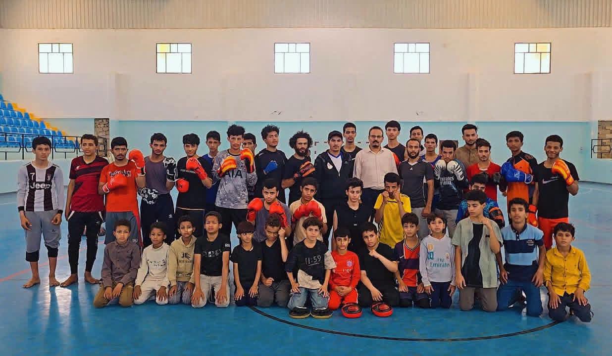 مدير عام مكتب الشباب والرياضة بمأرب يزور فرع اتحاد الملاكمة ويشيد بمستوى الإعداد