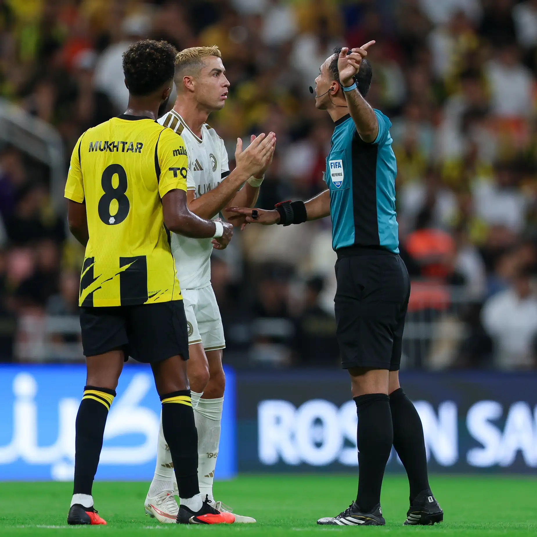 الاتحاد يحسم كلاسيكو النصر ويقدم هدية ثمينة للهلال