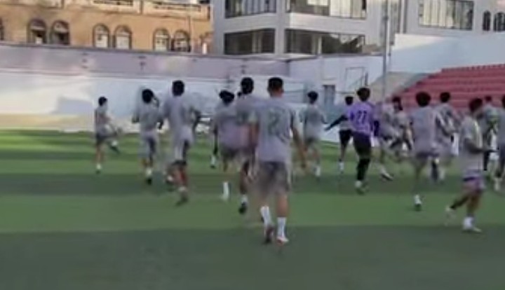 اليرموك يواصل الاستعداد للمواجهة القادمة في دوري الاولى لكرة القدم .