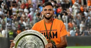 تقارير: كاف يقرر إيقاف حمزة الموساوي لاعب نهضة بركان لمدة عامين